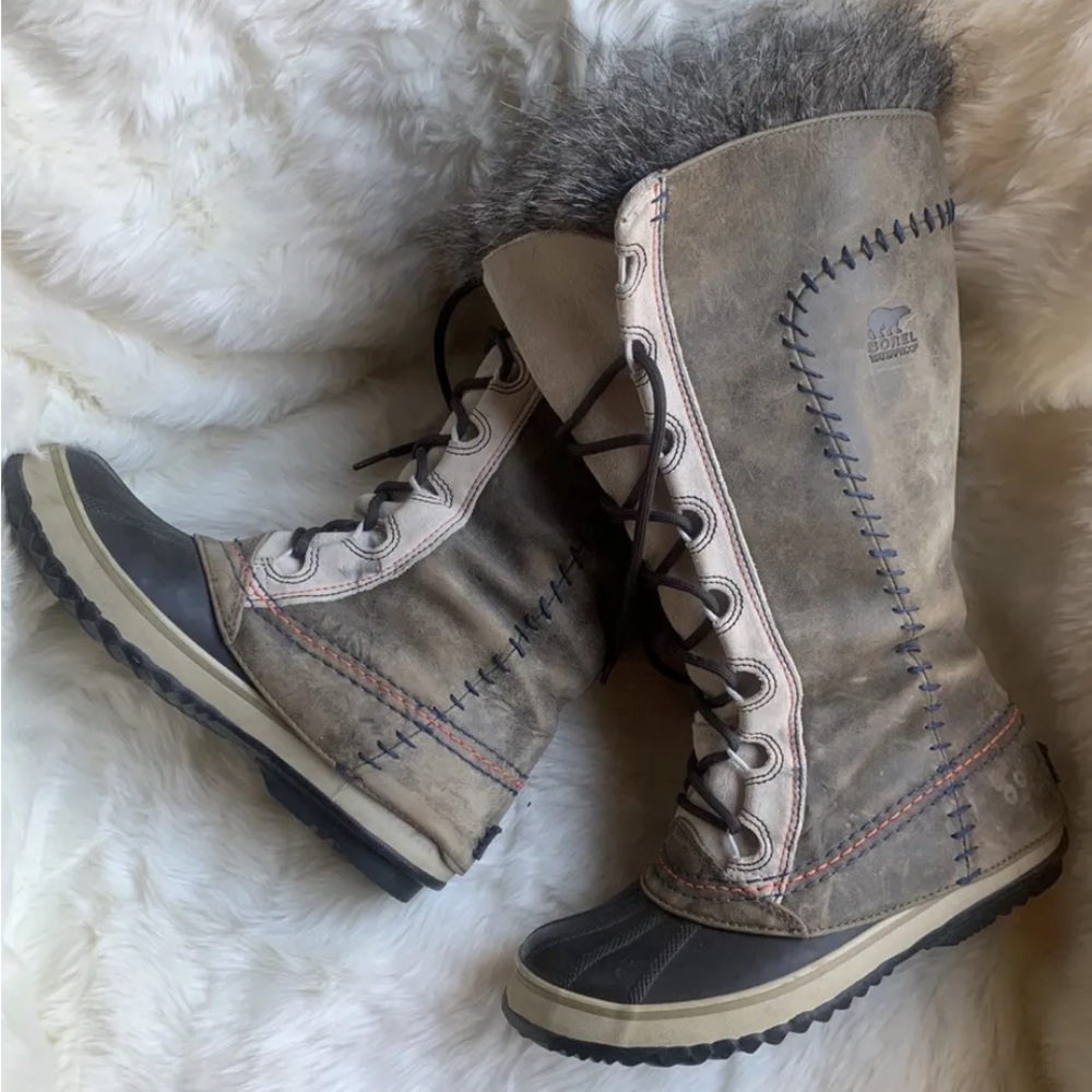Sorel Cate the Great Tusk womens 7 Nice Rare Boots Winter
